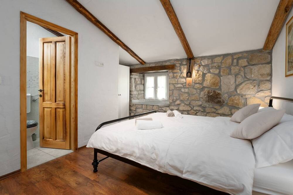 Photo of Bedroom in Ripenda Verbanci