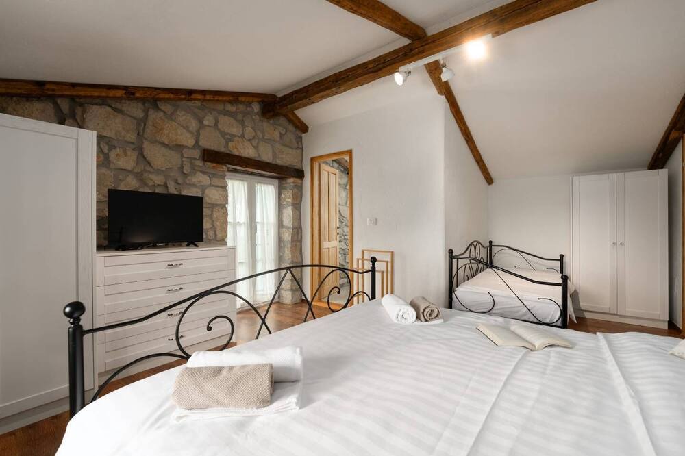 Photo of Bedroom in Ripenda Verbanci