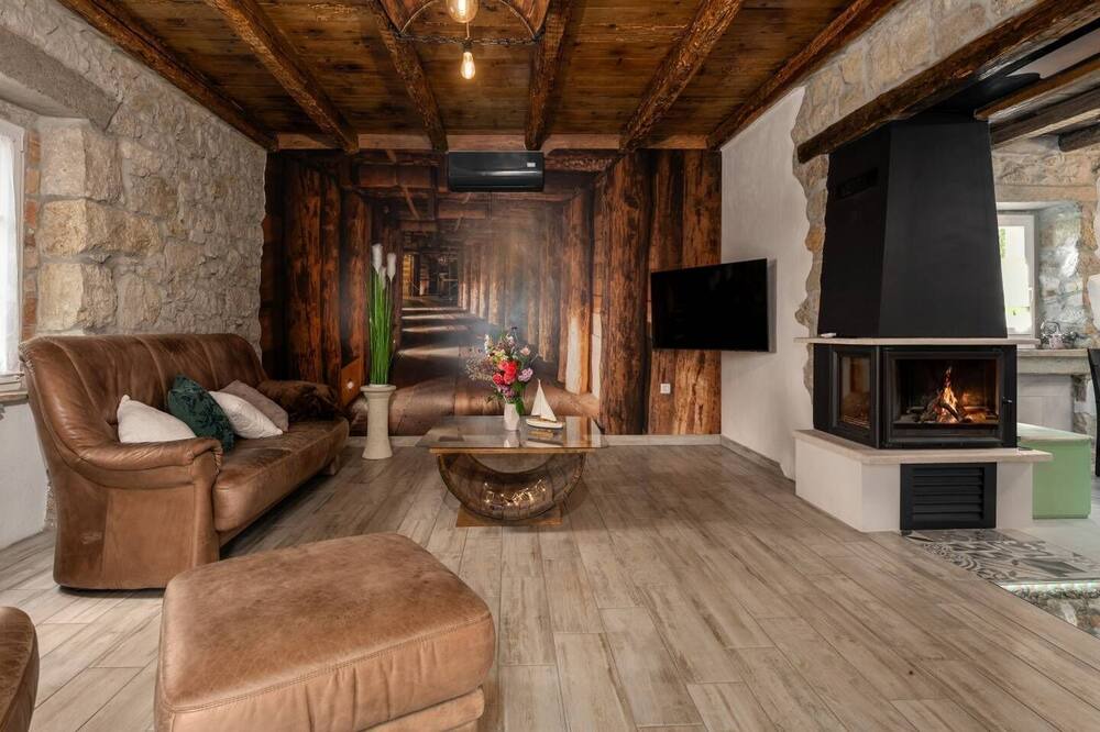 Photo of Livingroom in Ripenda Verbanci