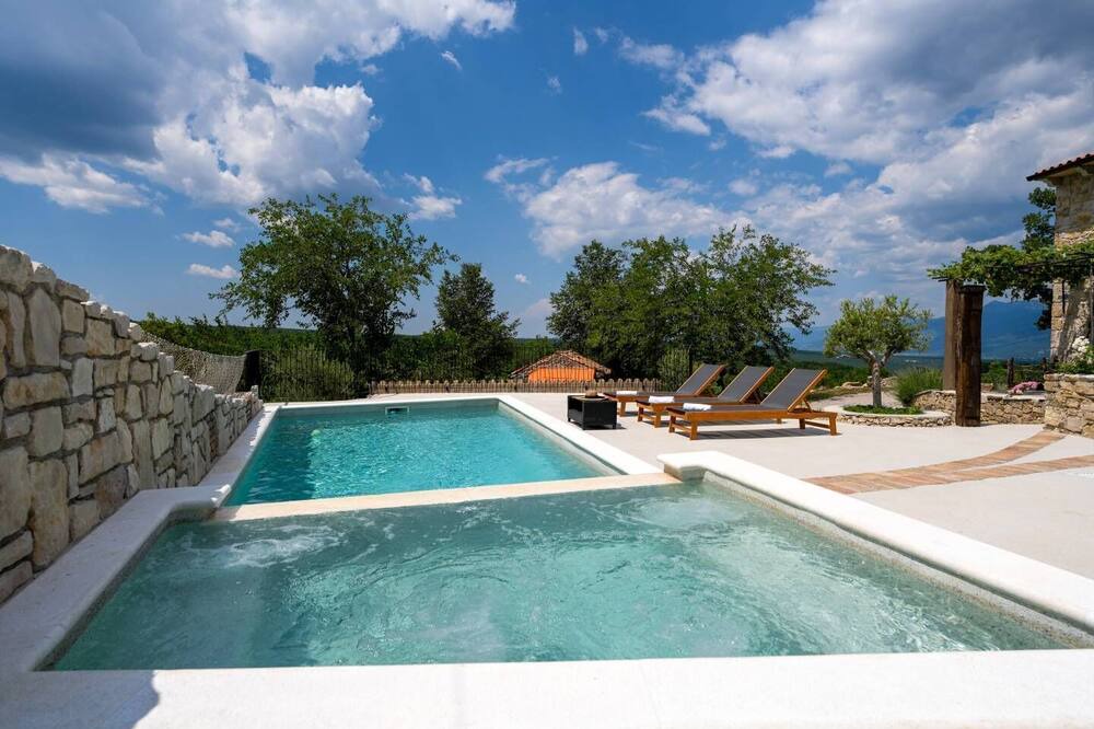 Photo of Outdoor in Ripenda Verbanci