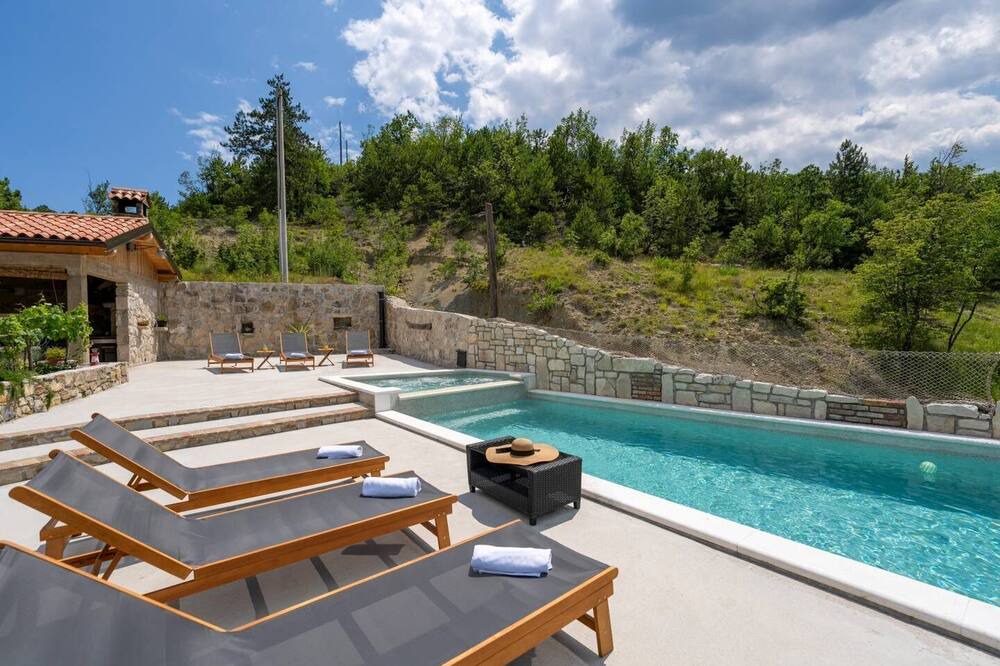 Photo of Outdoor in Ripenda Verbanci