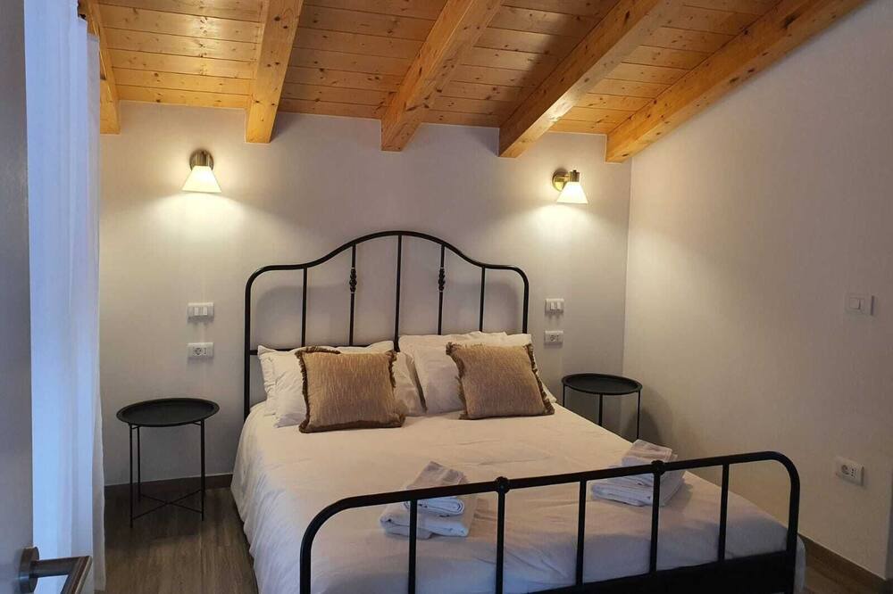 Photo of Bedroom in Gondolici