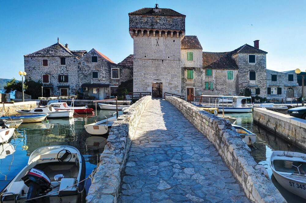 Photo of Outdoor in Kastel Sucurac