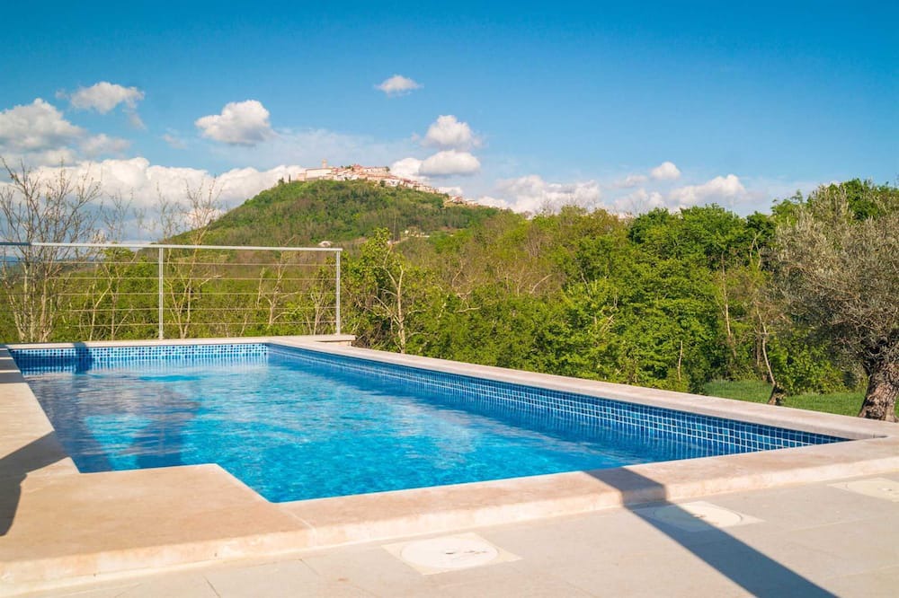 Photo of Outdoor in Brkac