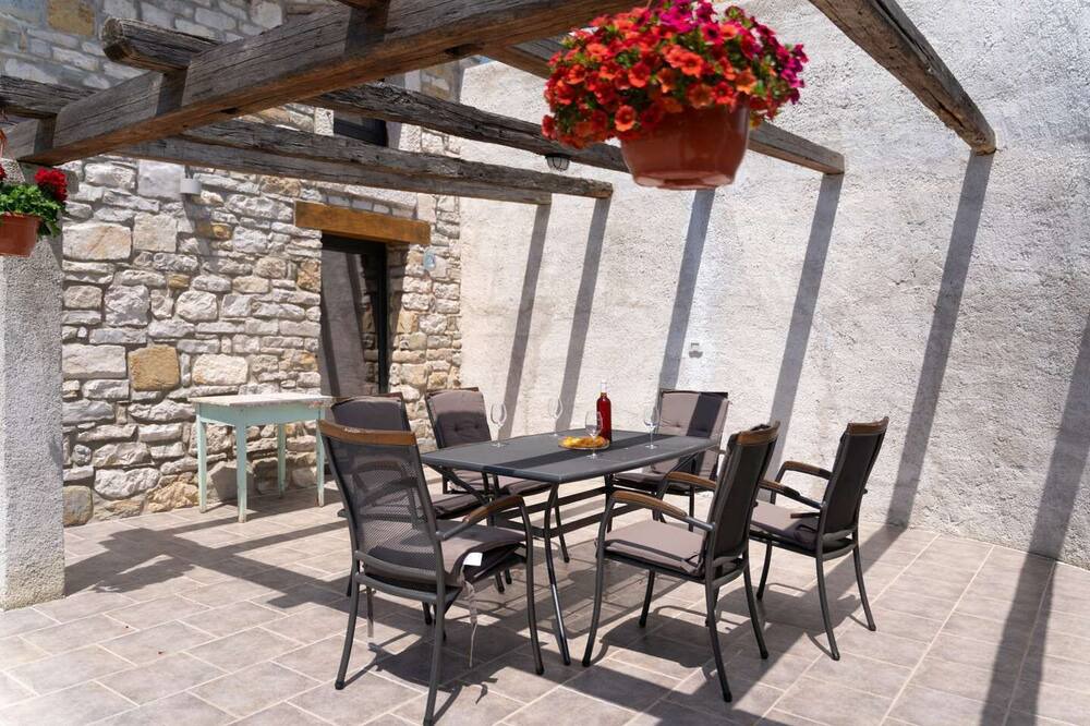 Photo of Patio Balcony in Gradinje