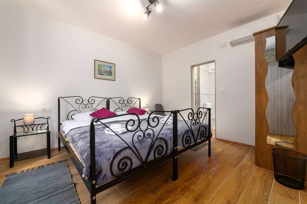 Photo of Bedroom in Gradinje