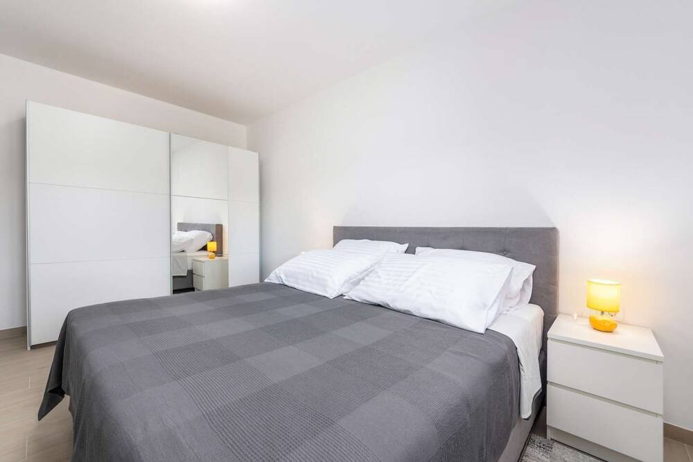 Photo of Bedroom in Draguc