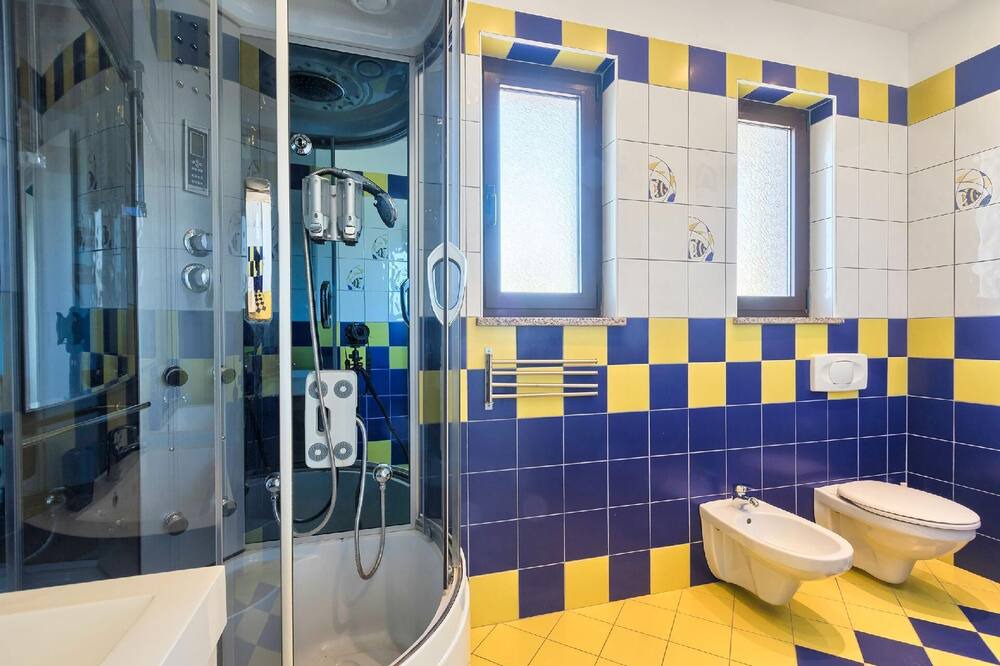 Photo of Bathroom in Orbanici