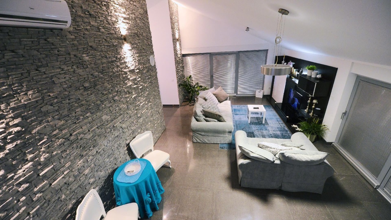 Photo of Livingroom in Klanfari