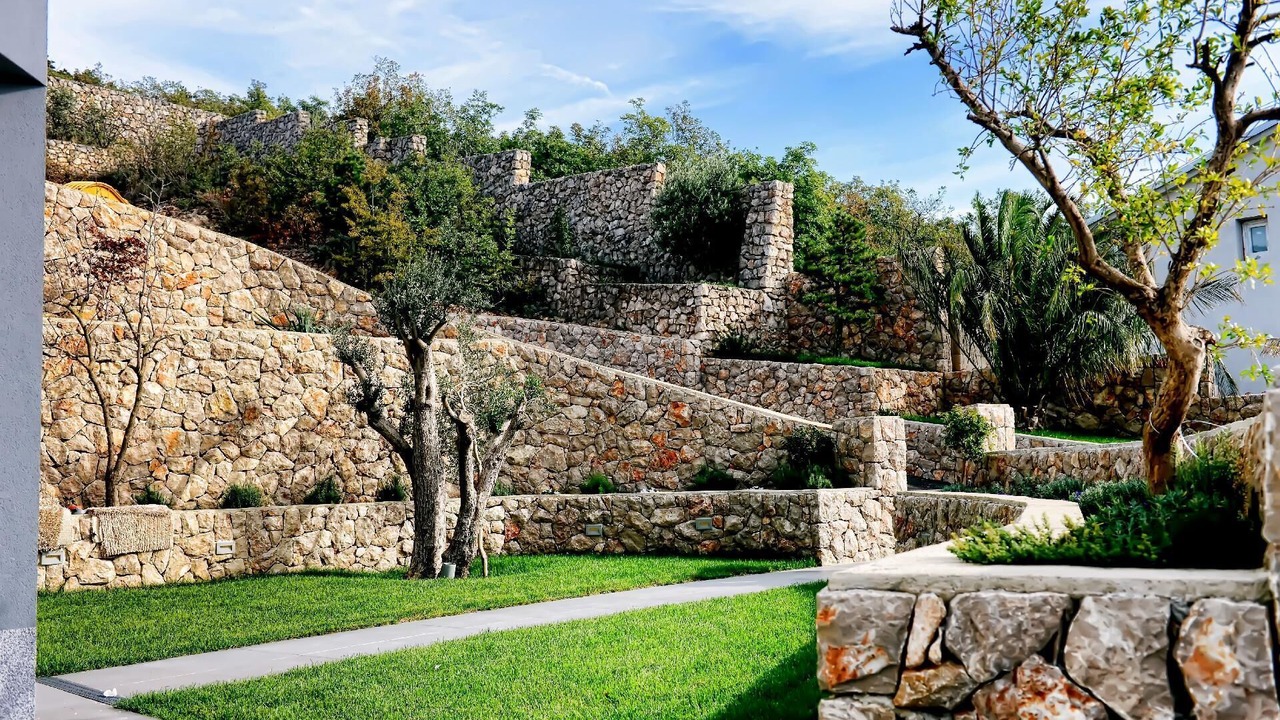 Photo of Outdoor in Klanfari