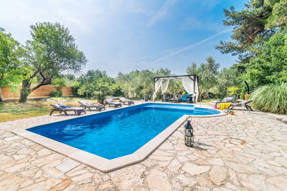 Photo of Outdoor in Pinezici