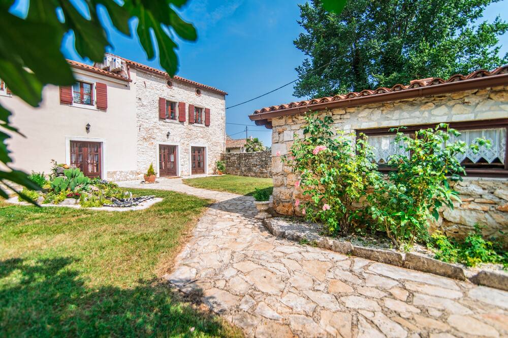 Photo of Outdoor in Pinezici