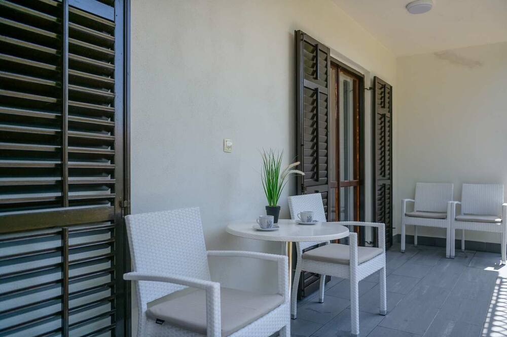Photo of Patio Balcony in Vinez