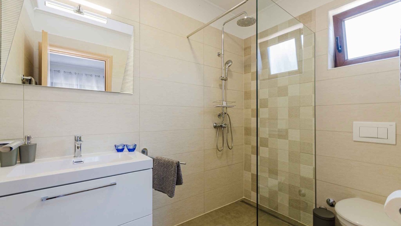Photo of Bathroom in Grizane