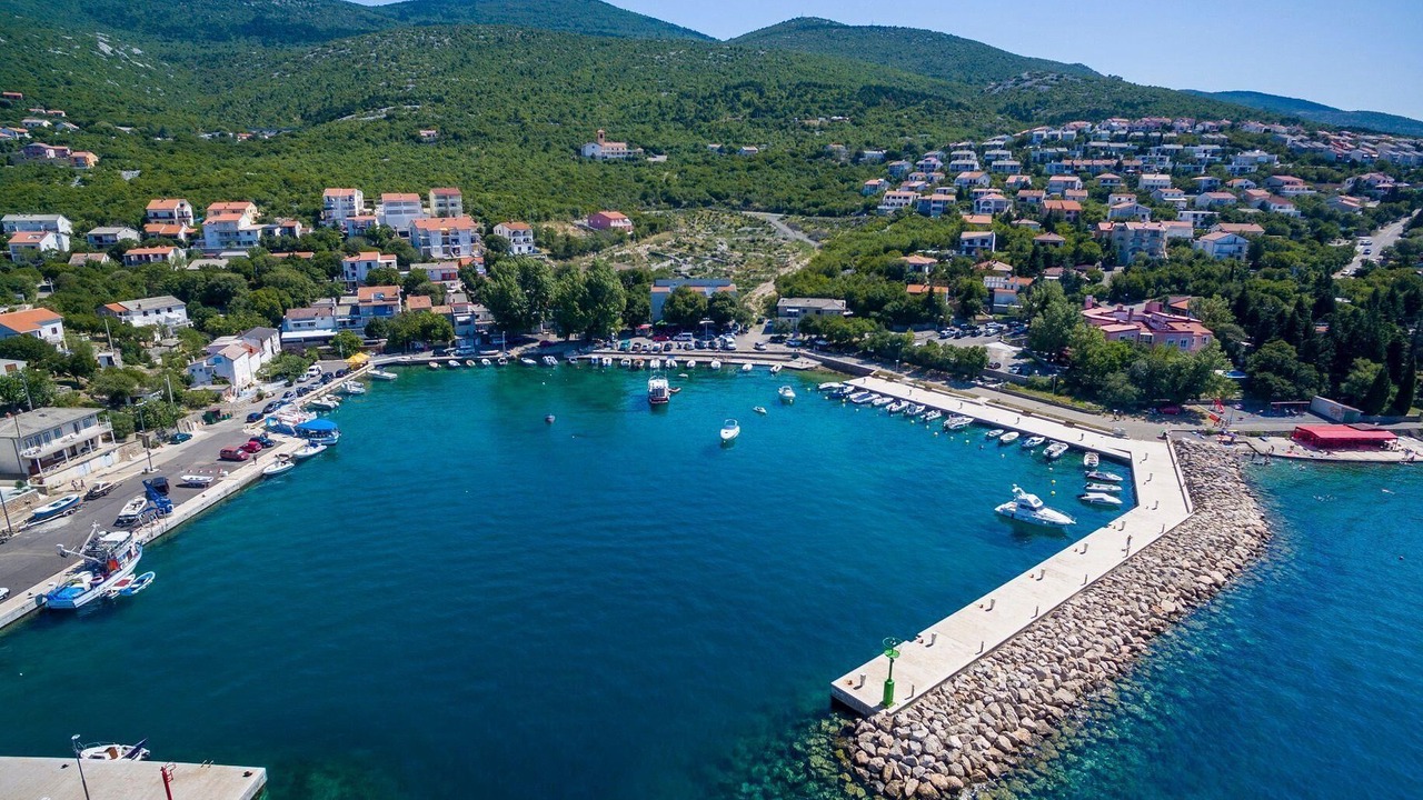 Photo of Others in Klenovica