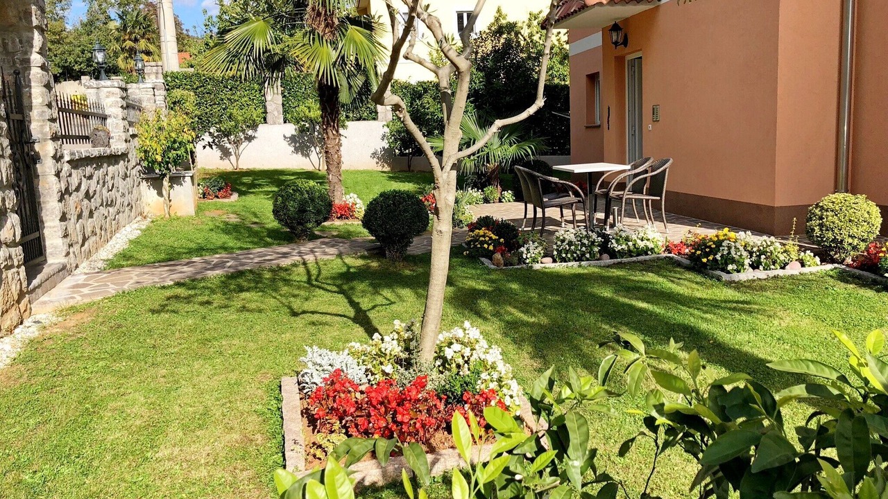 Photo of Outdoor in Opric