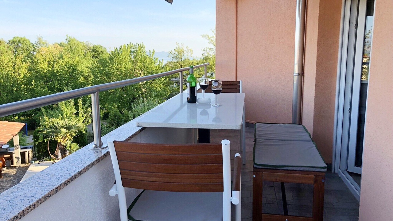 Photo of Outdoor in Opric