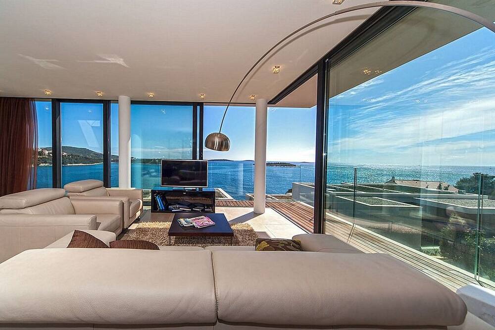 Photo of Bedroom in Primosten