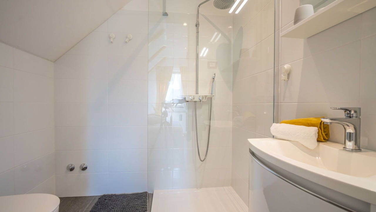 Photo of Bathroom in Fuzine