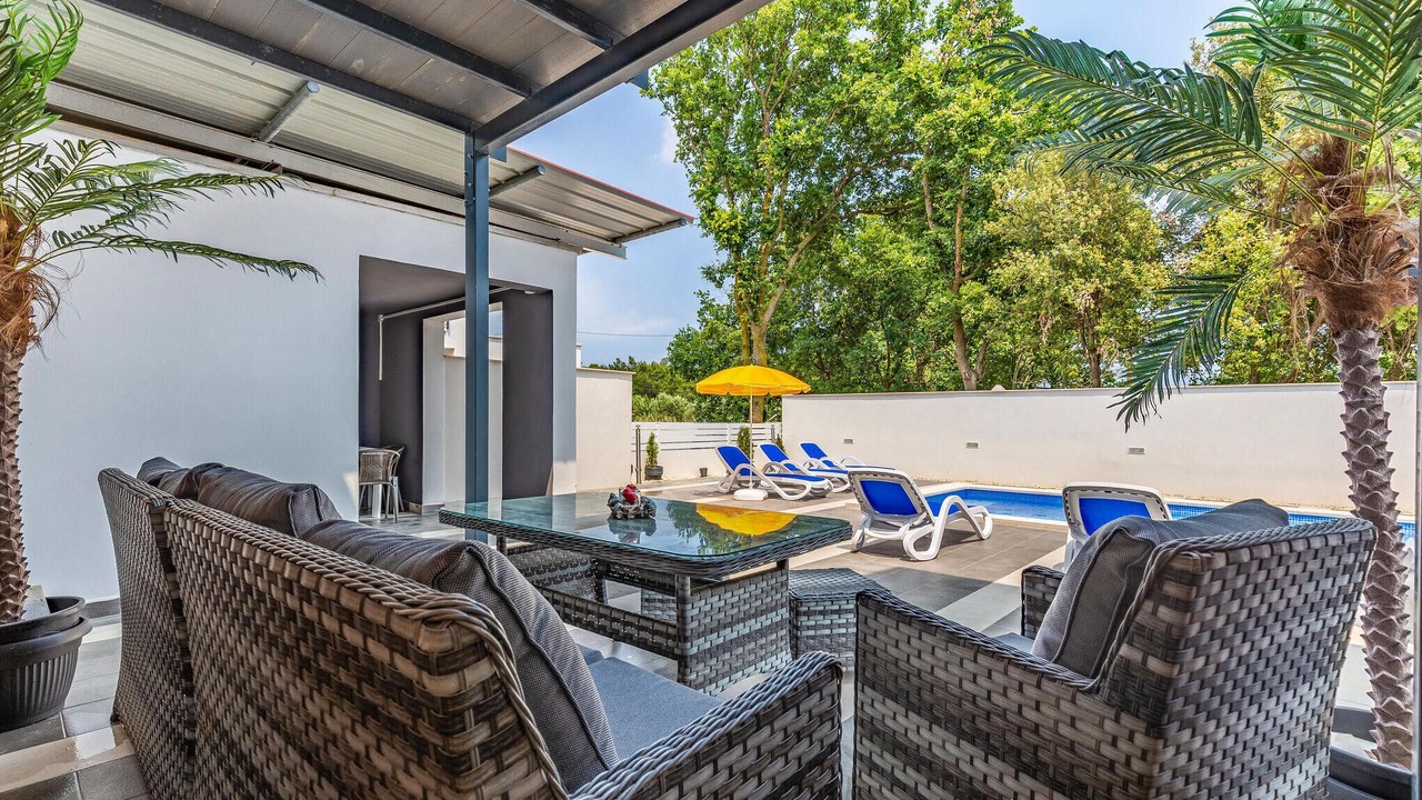 Photo of Patio Balcony in Banjole