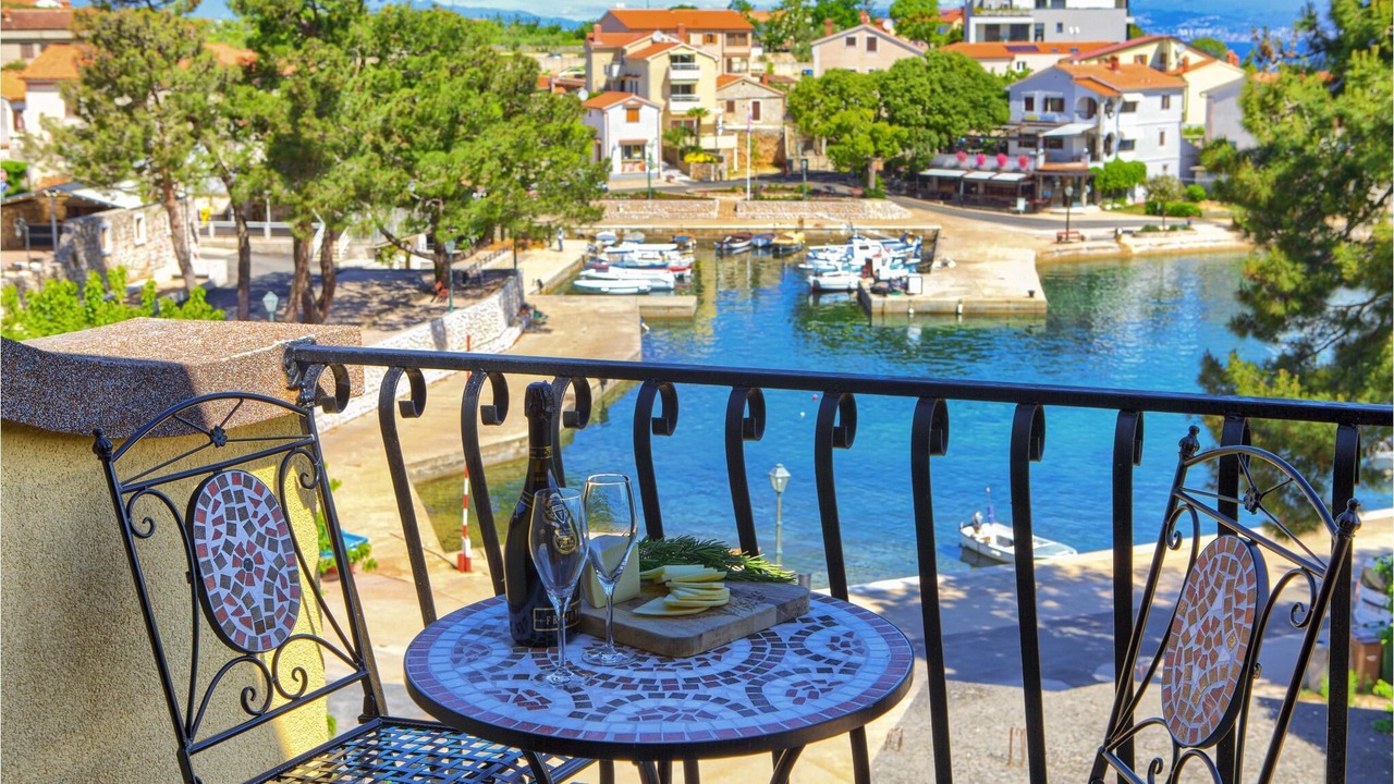Photo of Patio Balcony in Porat