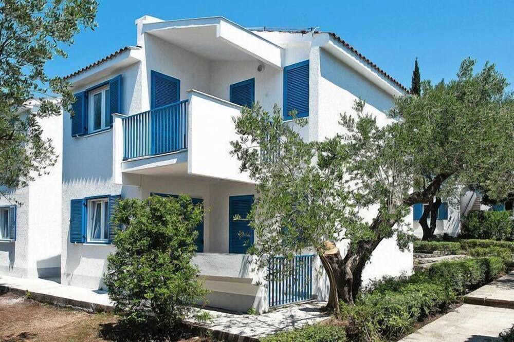 Photo of Outdoor in Cove Tri Zala (Zrnovo)