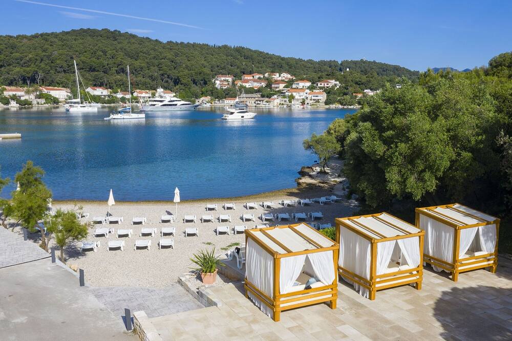 Photo of Others in Cove Tri Zala (Zrnovo)