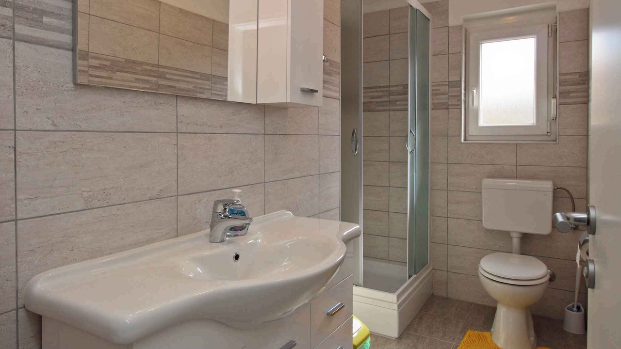 Photo of Bathroom in Silo