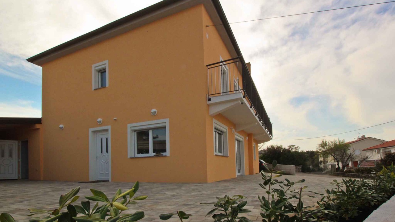 Photo of Outdoor in Silo