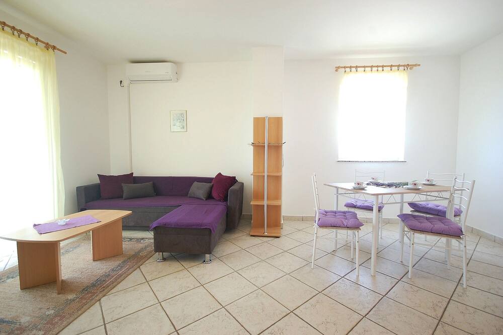 Photo of Livingroom in Bogovici