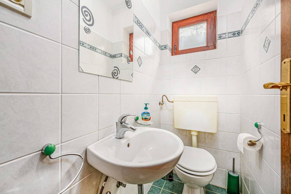 Photo of Bathroom in Rim