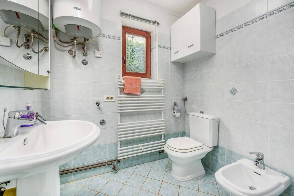 Photo of Bathroom in Rim