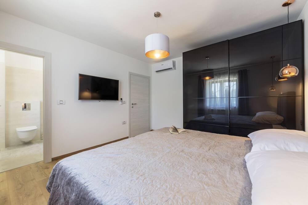 Photo of Bedroom in Pinezici