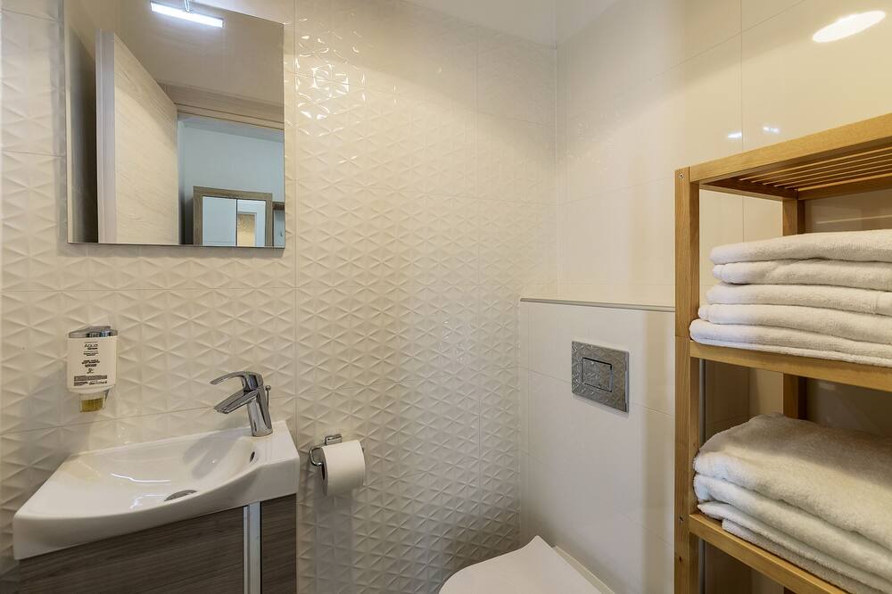 Photo of Bathroom in Pinezici