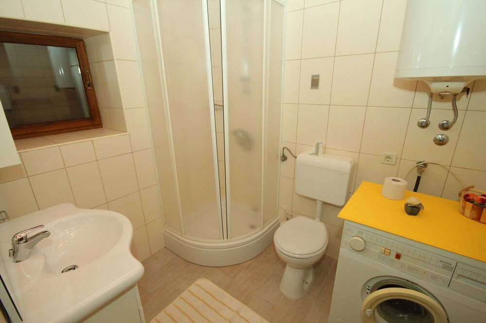 Photo of Bathroom in Boljevici