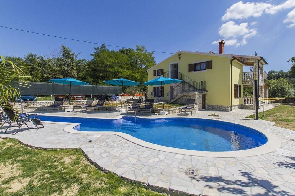 Photo of Outdoor in Kapelica