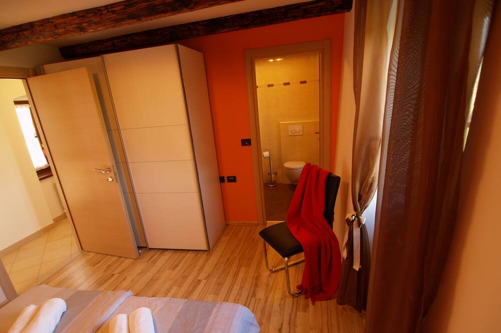 Photo of Bedroom in Gologorica