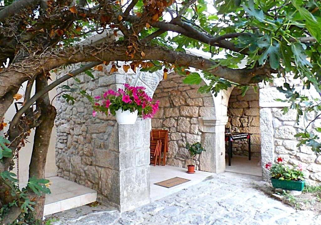 Photo of Patio Balcony in Grizane