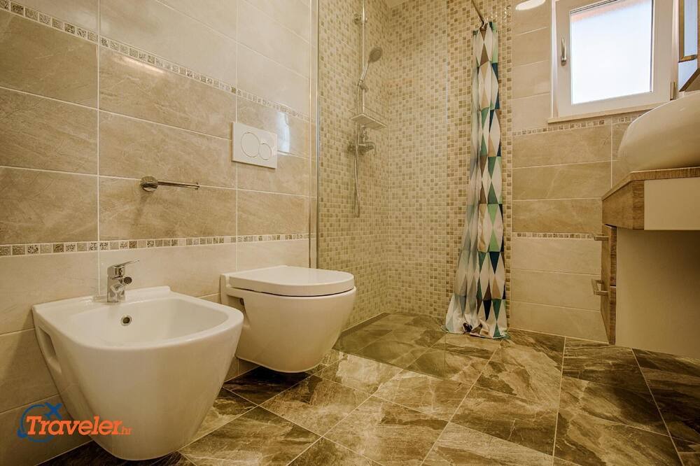 Photo of Bathroom in Marsici
