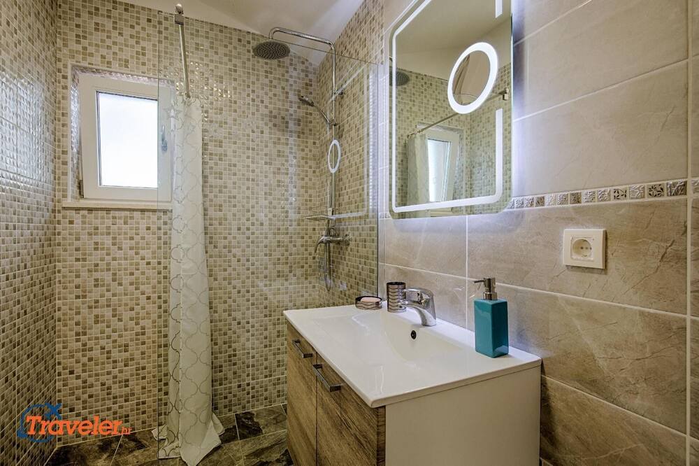 Photo of Bathroom in Marsici