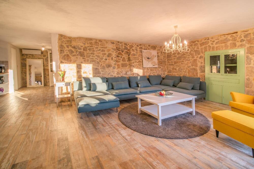 Photo of Livingroom in Garica