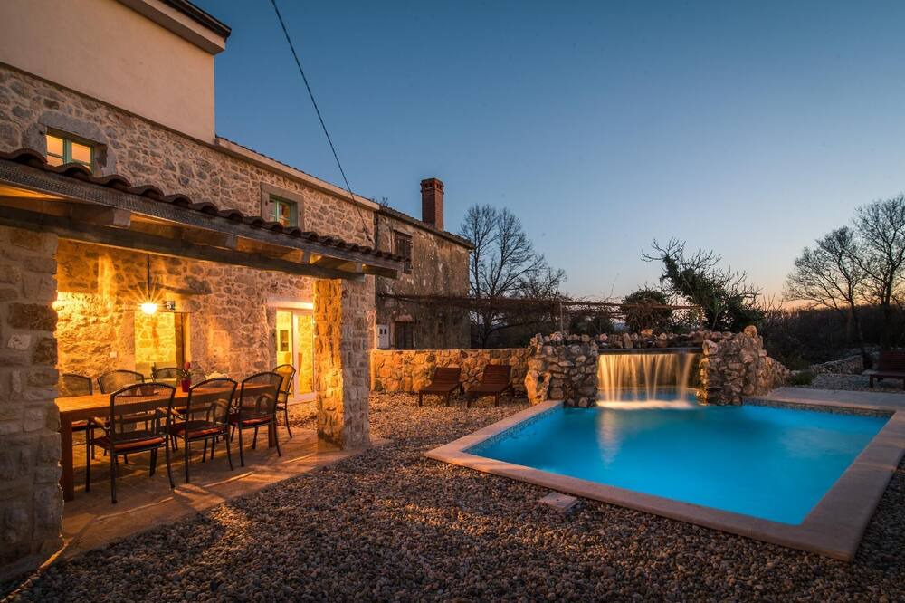 Photo of Outdoor in Garica