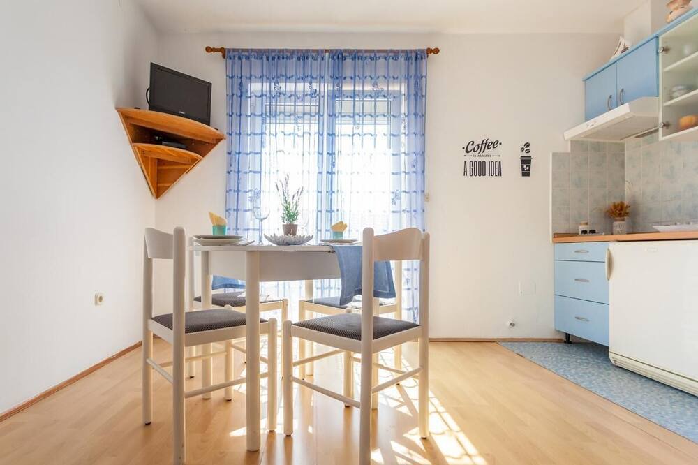 Photo of Kitchen in Milcetici