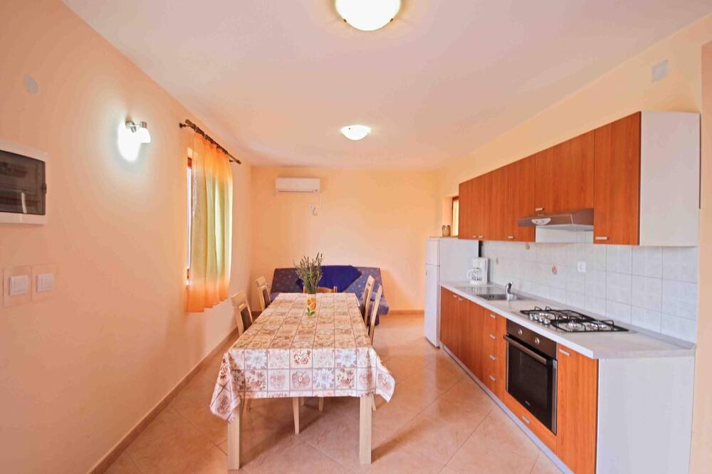 Photo of Kitchen in Bratulici