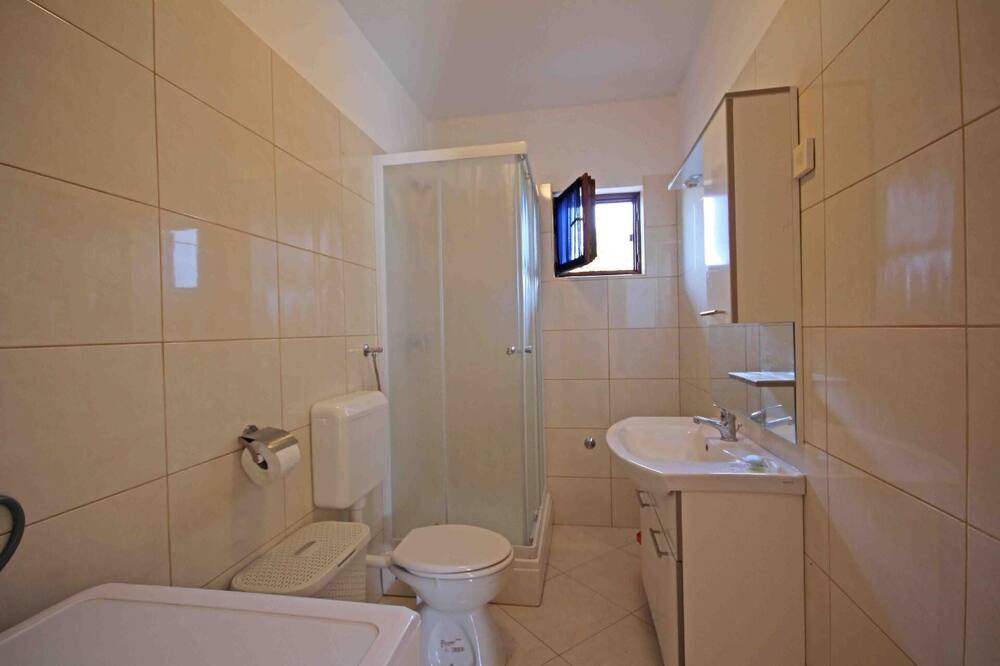 Photo of Bathroom in Bratulici