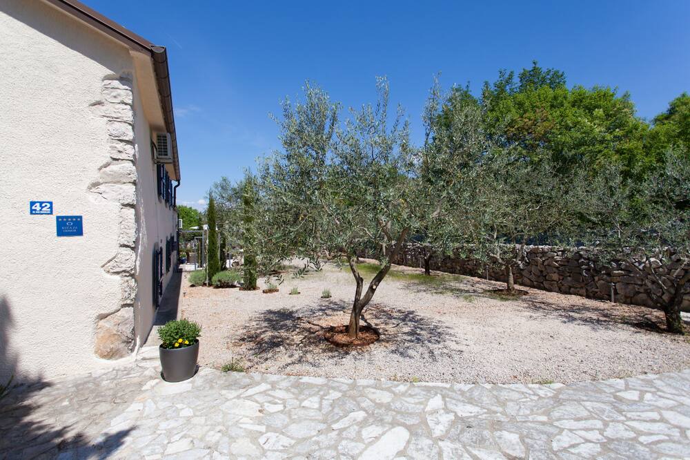 Photo of Outdoor in Sveti Ivan Dobrinjski