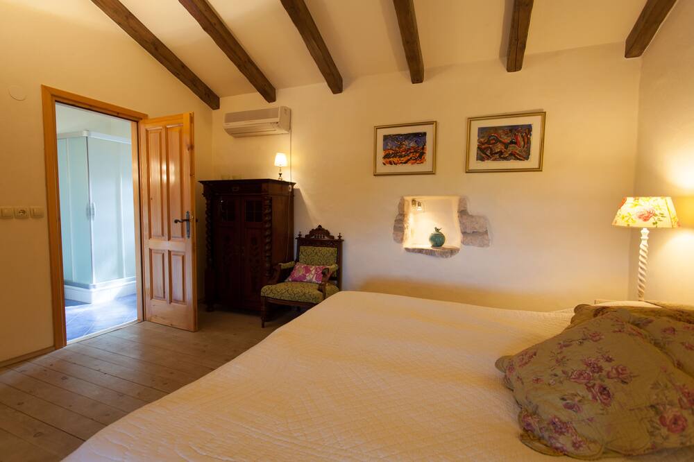 Photo of Bedroom in Sveti Ivan Dobrinjski