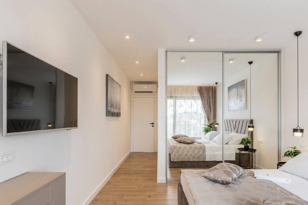 Photo of Bedroom in Marina