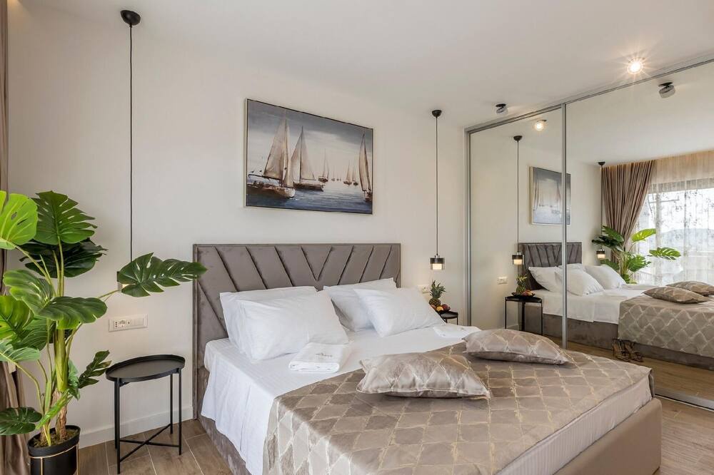 Photo of Bedroom in Marina