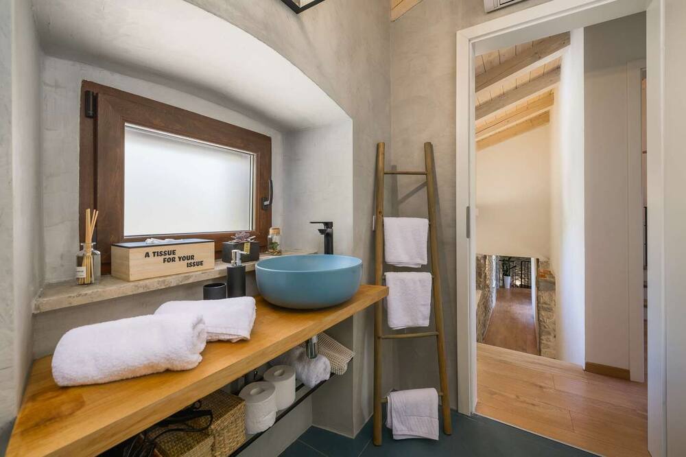 Photo of Bathroom in Buzet